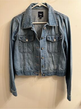 GAP Light Blue Denim Trucker Jacket